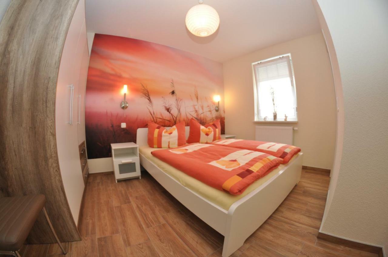 Ferienhaus Mueritzzauber / Eg-Appartement Marienfelde ภายนอก รูปภาพ
